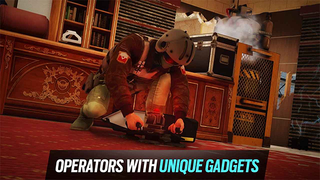 彩虹六号手游截图0